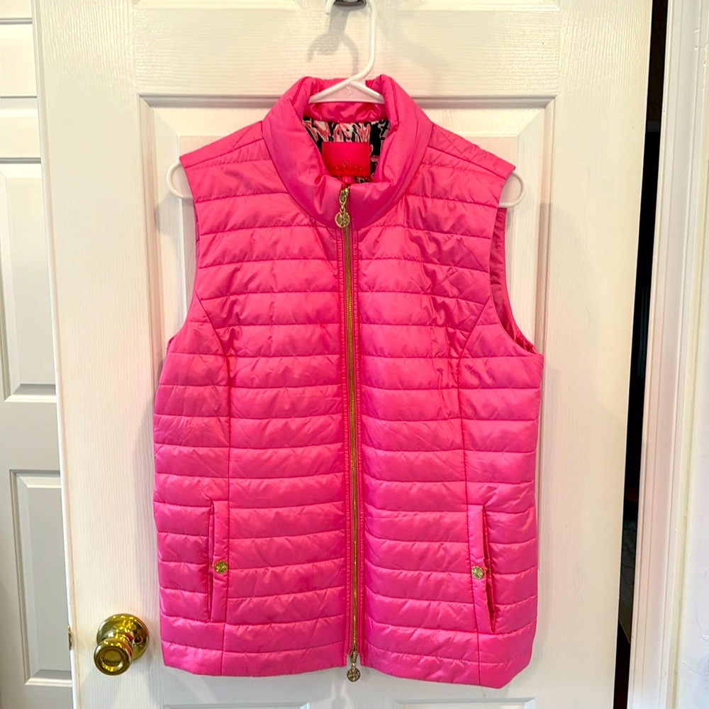 Lilly Pulitzer size L Women’s Pink Puffer Vest